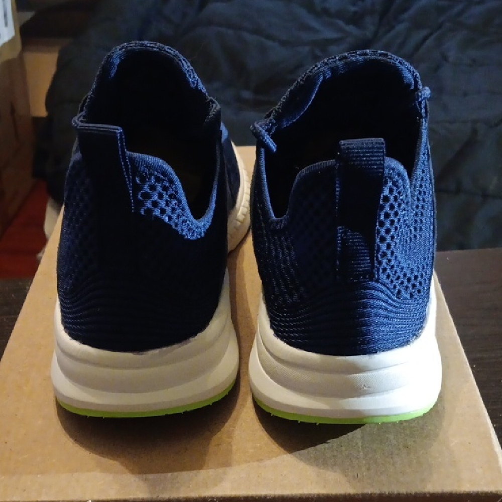 Skora Navy and Green Running Shoes Mens 8 Womens 9.5 EUC - Picture 4 of 8